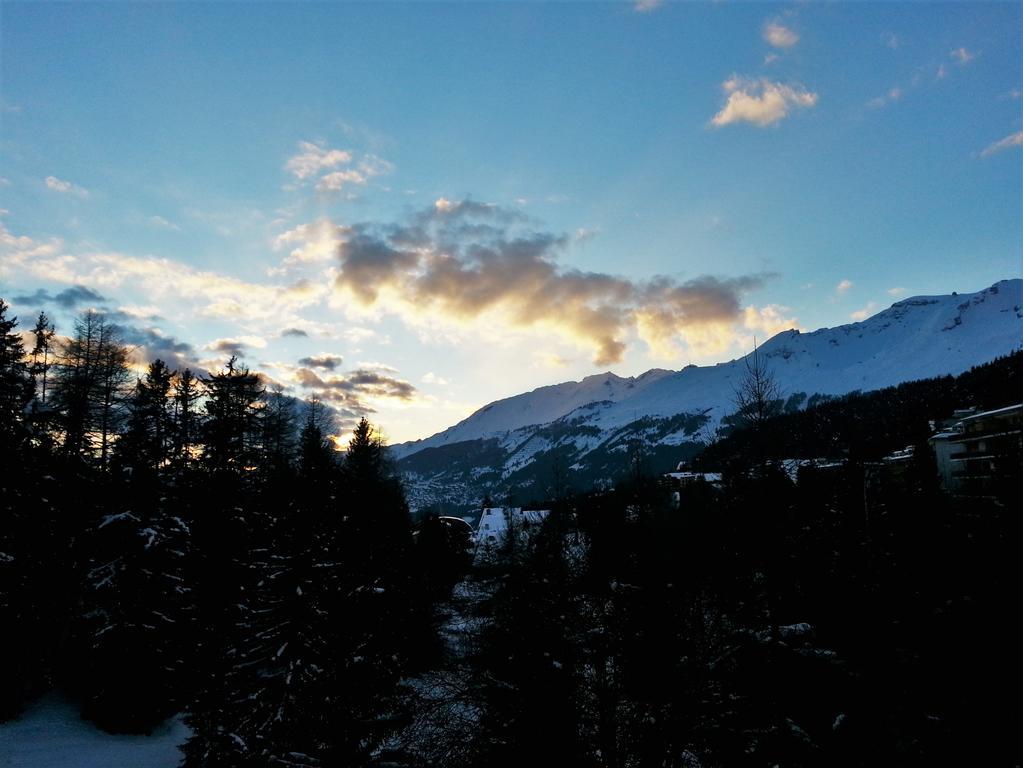Appartement In Montana Town Centre Mountain View